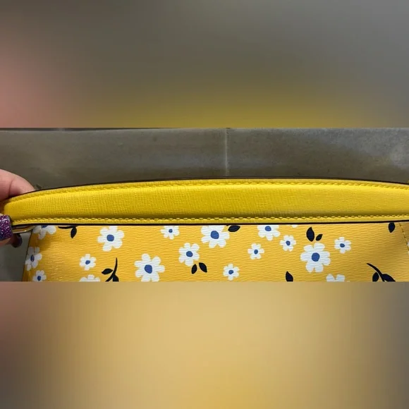 Kate Spade Darcy Small Bucket Bag - Picture 8 of 8